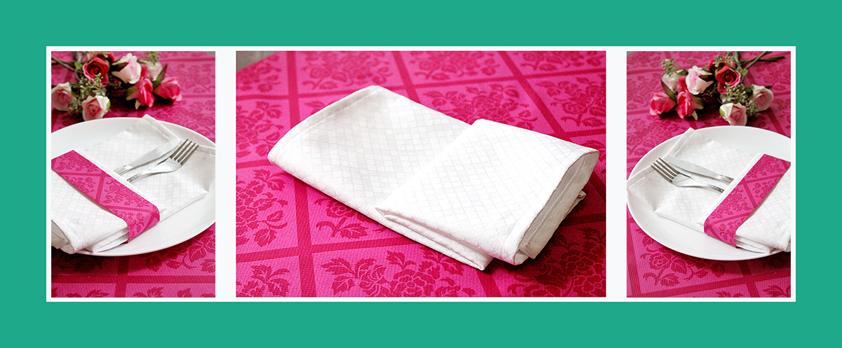Stoffserviette mit rosa Bändchen Stoffserviette mit rosa Bändchen